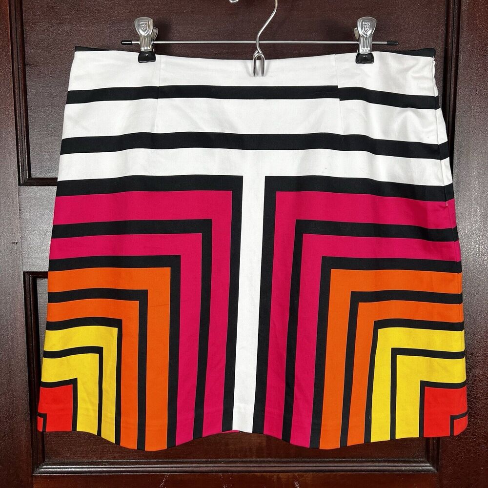 Worthington Women's Skirt Size 10 Black Pink Orange White Striped Lined Retro